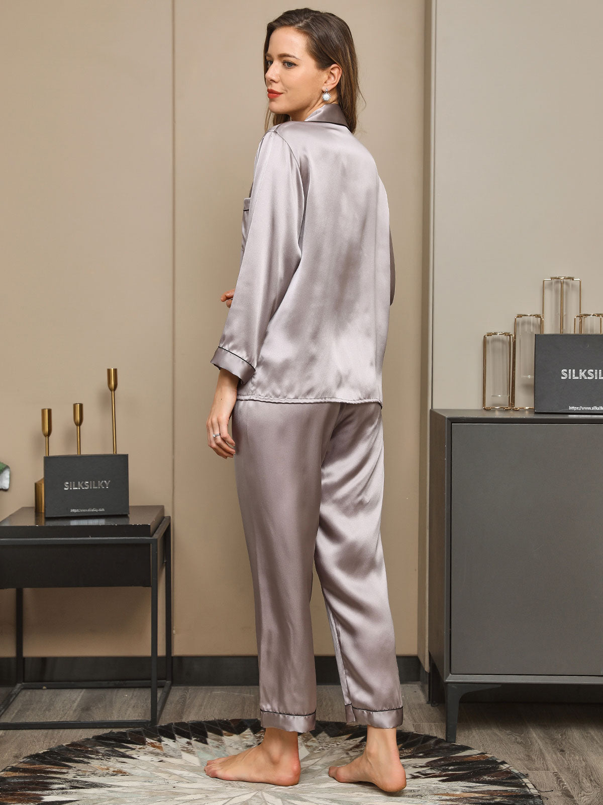Klassieke Pyjama van Pure Zijde met Biesrand, 2-Delig
