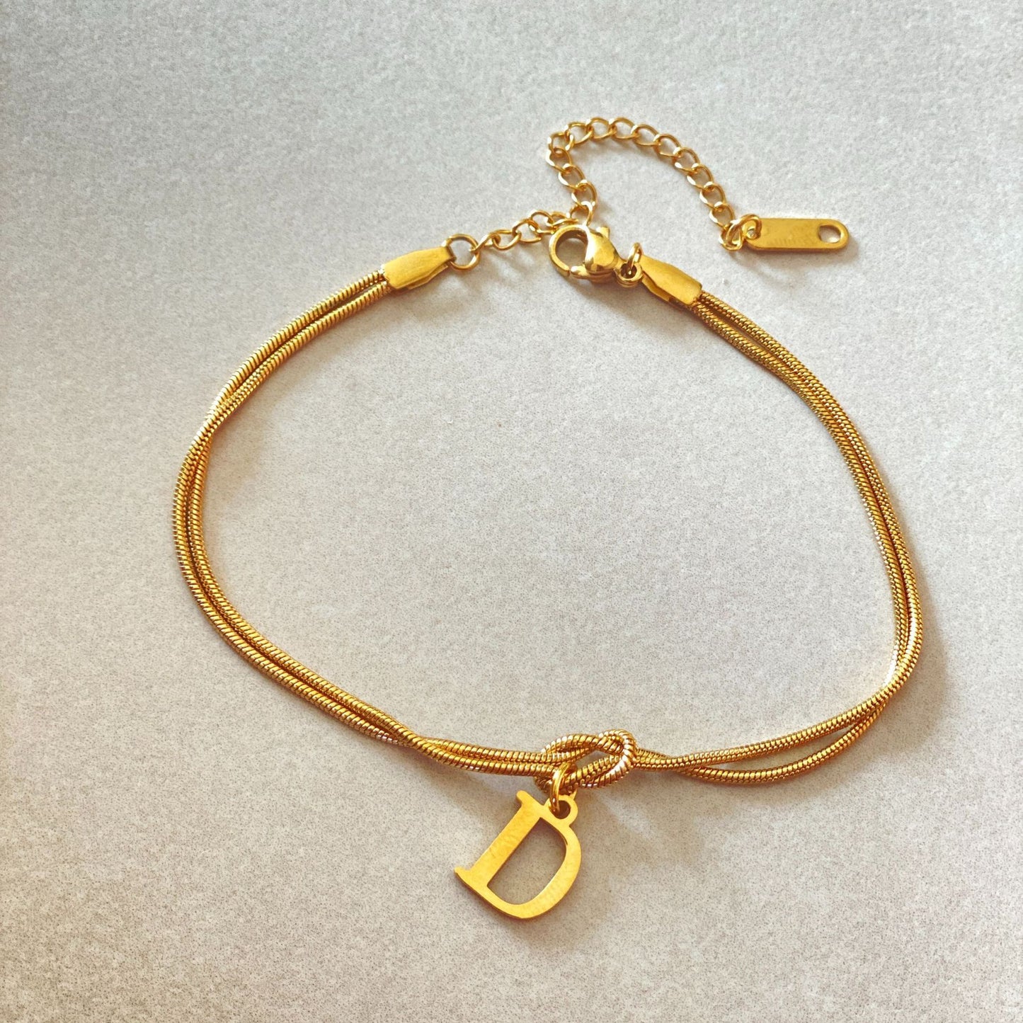 Initiële armband