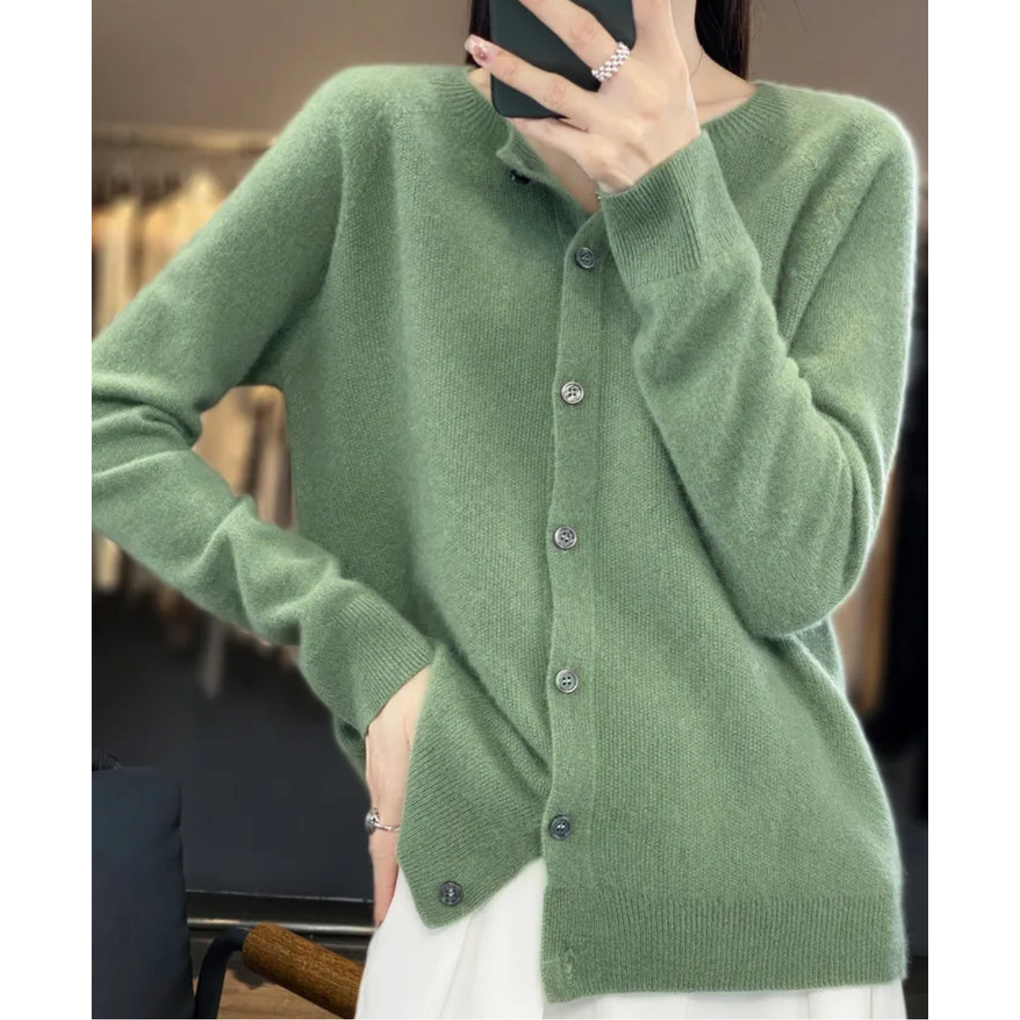 Victoria | Damen Strickpullover mit Rundhalsausschnitt aus reiner Merinowolle