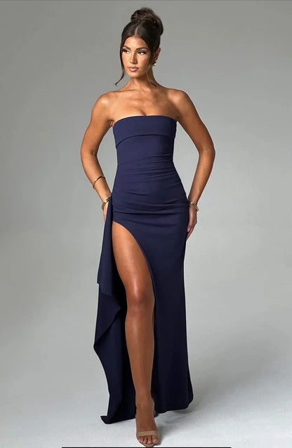 Stacy | Schulterfreies Maxikleid