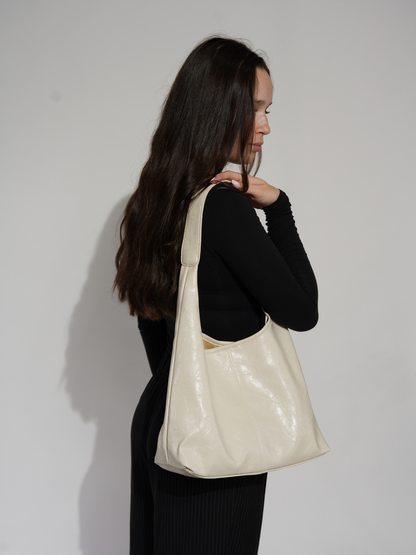 Jytte™ | Schicke Schwarze Hobo-Tasche