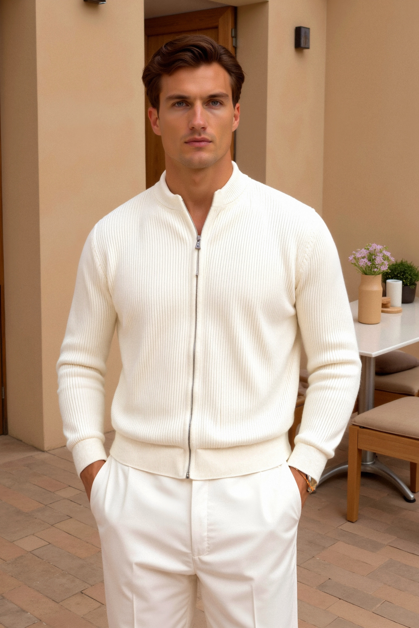Luxueus fijngebreid vest met ronde hals