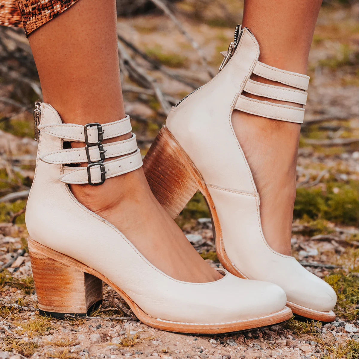 CORALIE | ELEGANTE LAARZEN
