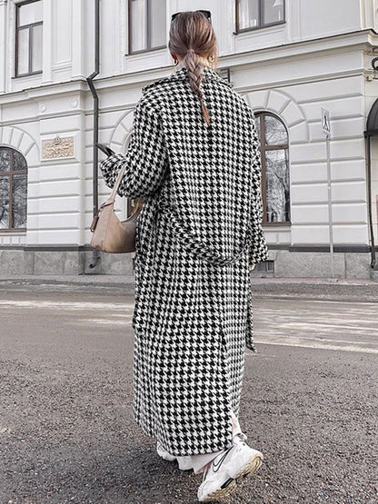Oversized pied-de-poule tweed trenchcoat