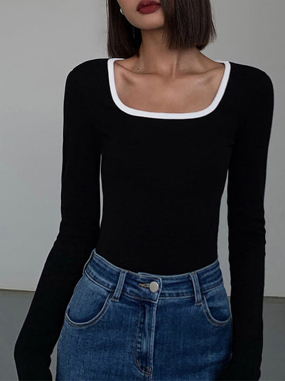 Sliver Lining Top met lange mouwen en contrasterende halslijn