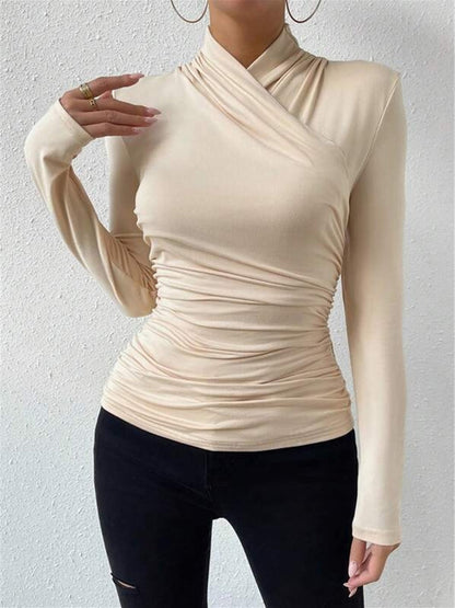 T-Shirt mit überkreuztem Kragen, Falten und Taillierung