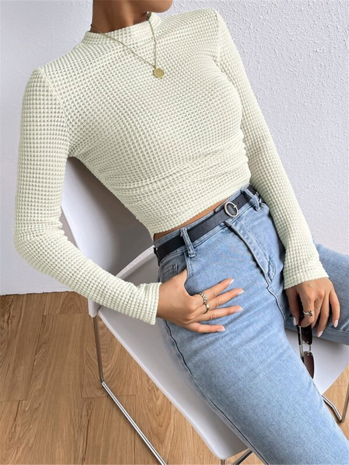 Eenvoudige slimfit trui van wafelbreisel