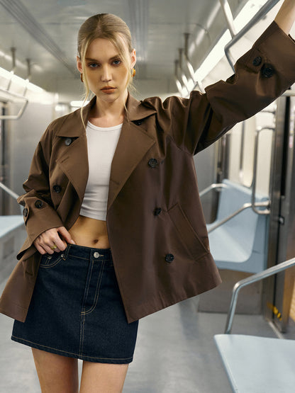 Double-breasted trenchcoat