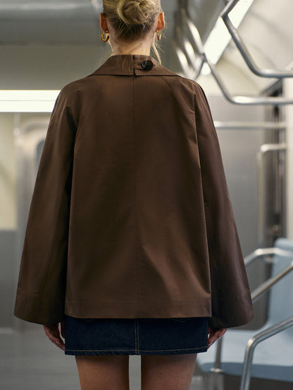 Double-breasted trenchcoat