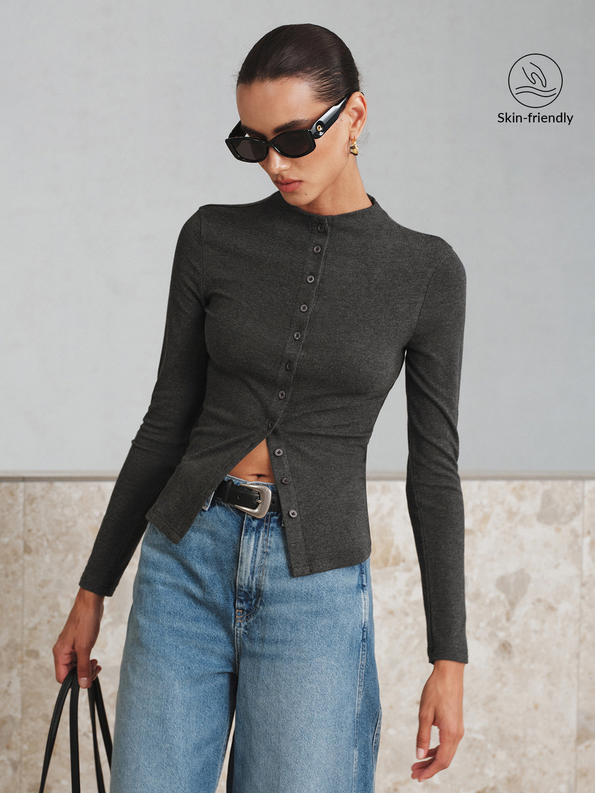 Longsleeve-T-shirt met opstaande kraag en knoopsluiting