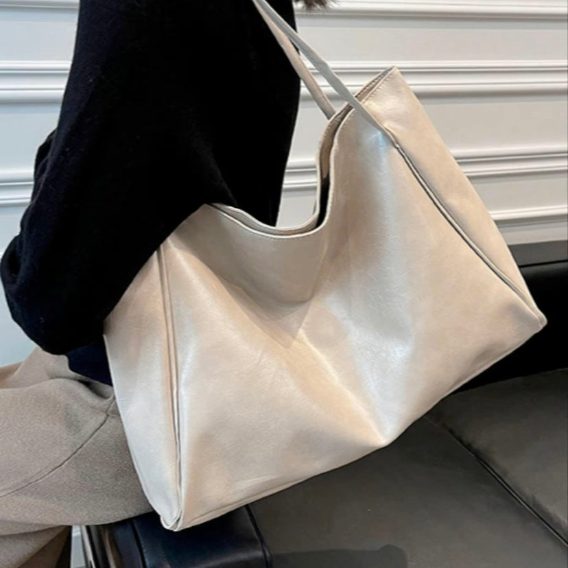 Amara - Retro-Lederhandtasche