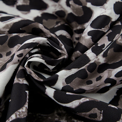 Rosea | Hose mit weitem Bein im Leopardenmuster