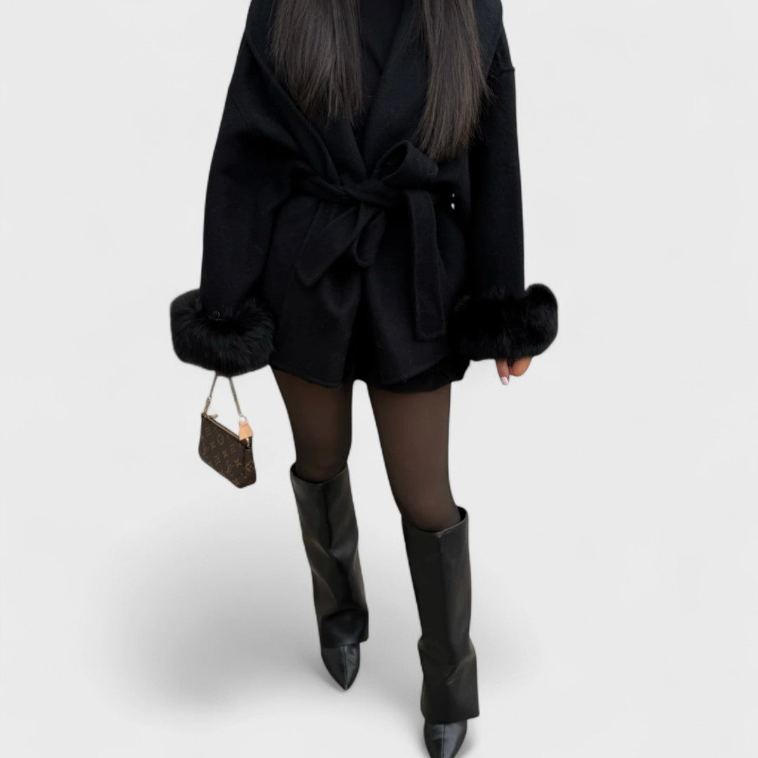 NAOMI™ | ELEGANTER MANTEL