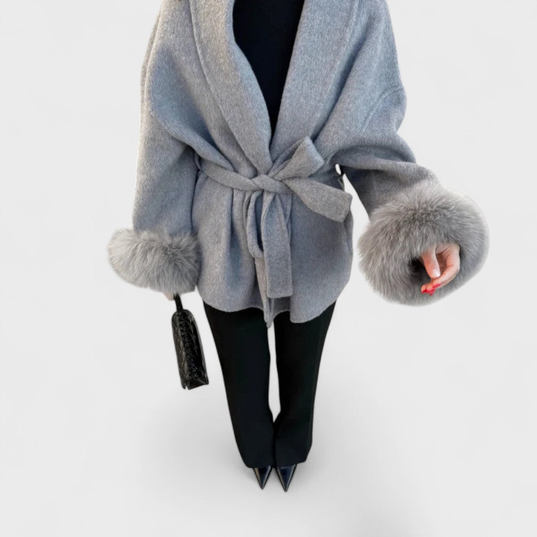 NAOMI™ | ELEGANTER MANTEL