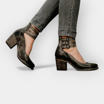 Sandalen met lichte hak
