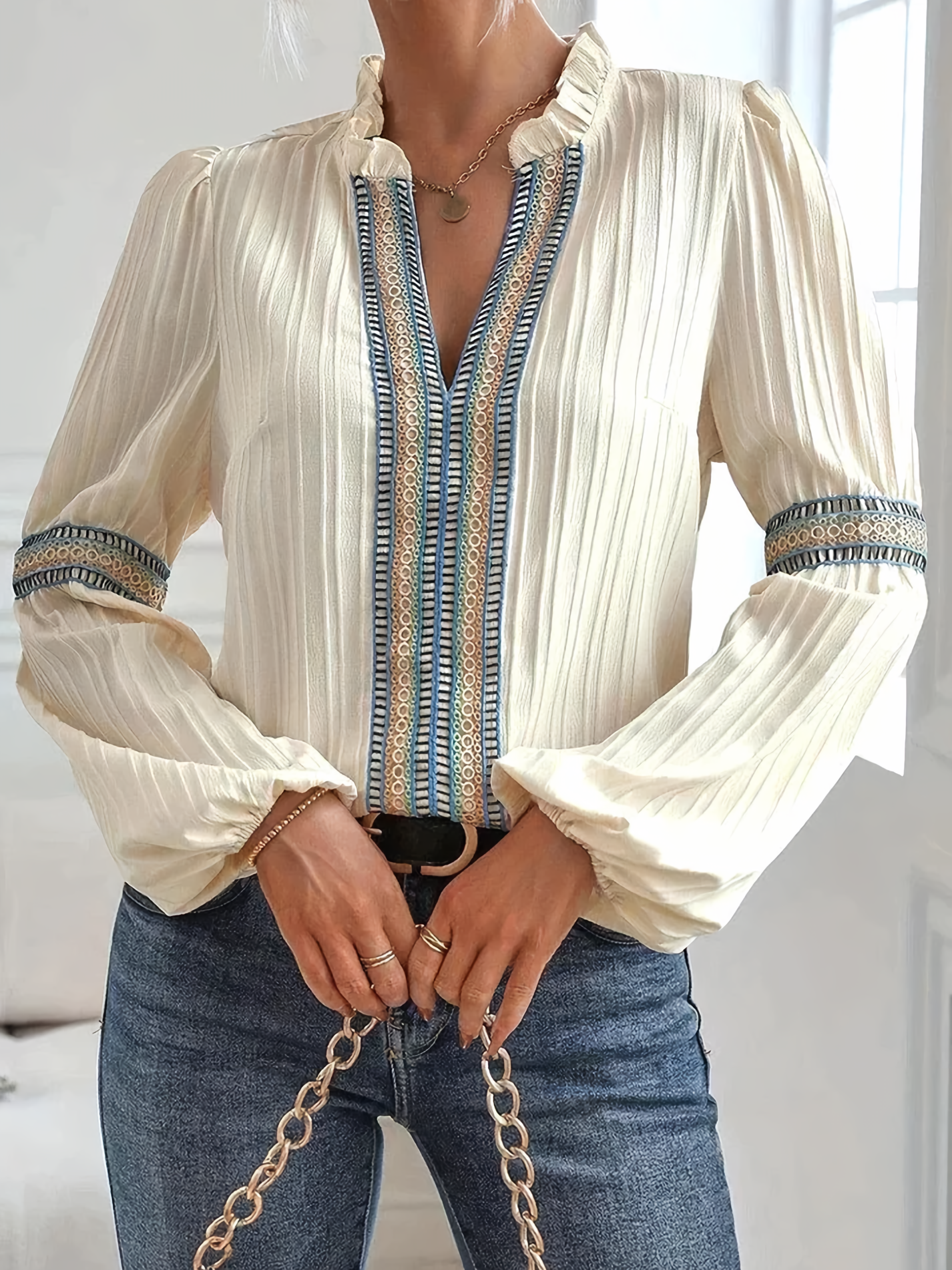 Valerie™ | Adembenemende blouse met V-hals