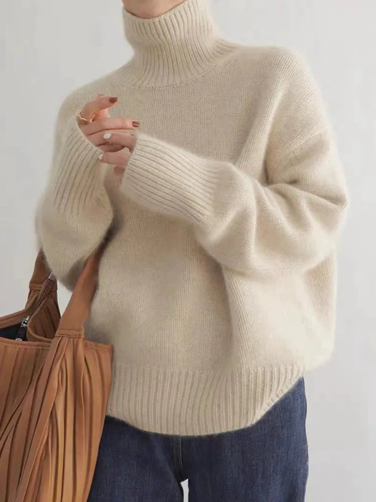 Lena | Turtleneck