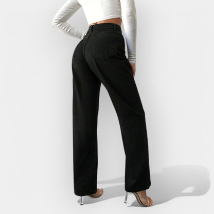 High-Waist Jeans mit weiter Hose