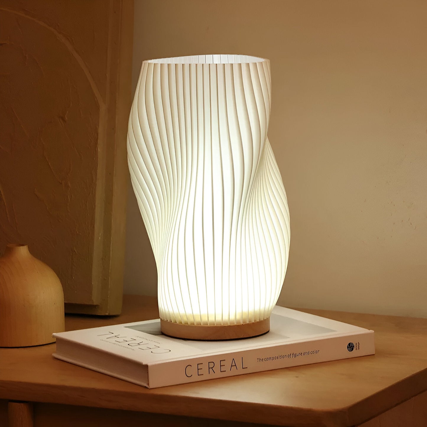 THARAH | Moderne crèmekleurige 3D-golflamp