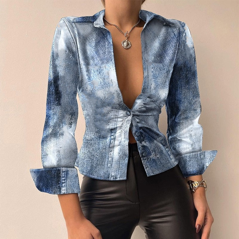 Silvia | V-hals PU-leer bedrukte blouse met lange mouwen en patchwork