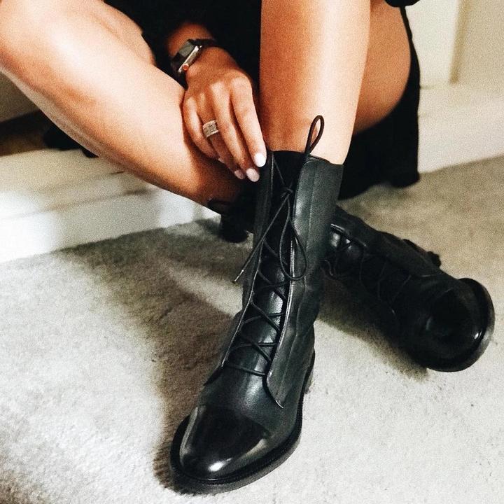Victoria | Elegante Leder-Stiefeletten mit Absatz