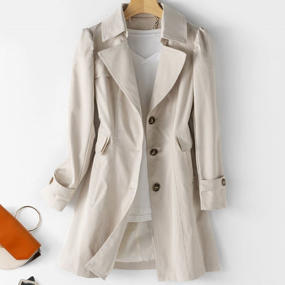 Linda Trenchcoat