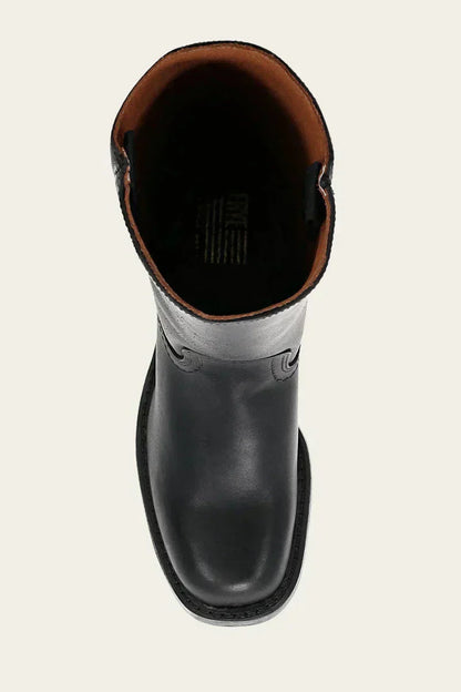 Kniehohe Stiefel mit Schmaler Passform und Strukturierter Sohle