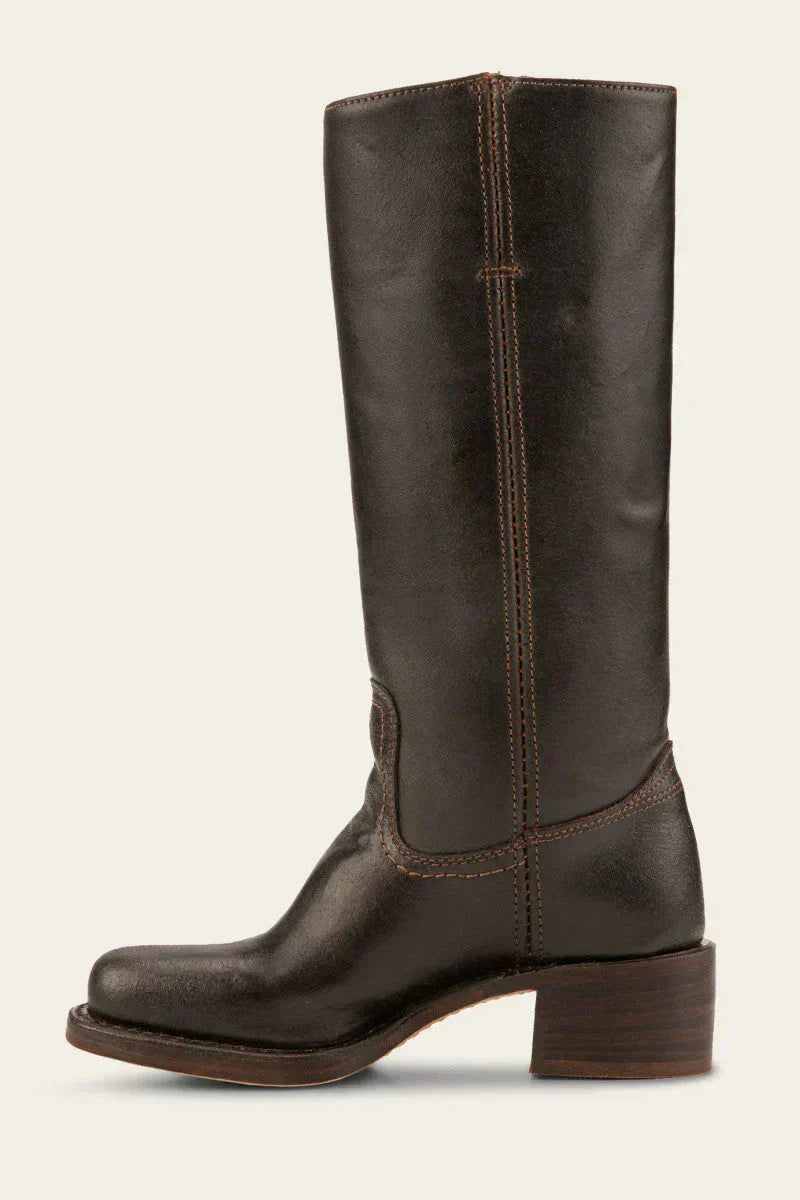 Kniehohe Stiefel mit Schmaler Passform und Strukturierter Sohle