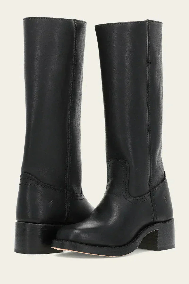 Kniehohe Stiefel mit Schmaler Passform und Strukturierter Sohle