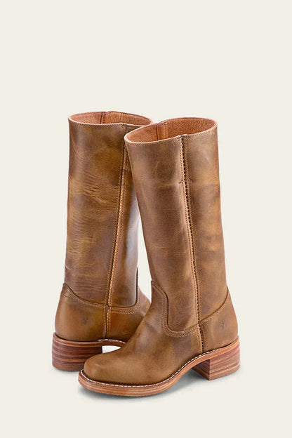 Kniehohe Stiefel mit Schmaler Passform und Strukturierter Sohle