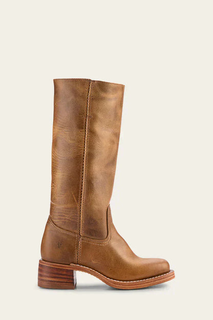 Kniehohe Stiefel mit Schmaler Passform und Strukturierter Sohle