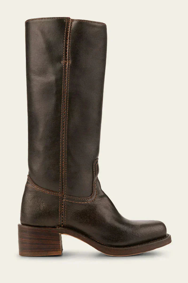 Kniehohe Stiefel mit Schmaler Passform und Strukturierter Sohle