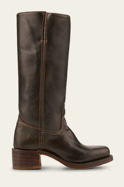 Kniehohe Stiefel mit Schmaler Passform und Strukturierter Sohle