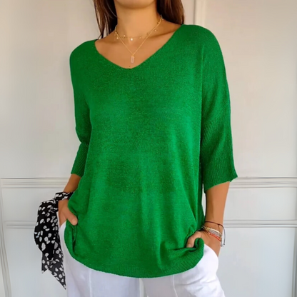 Aida | Lichtgewicht shirt met V-hals
