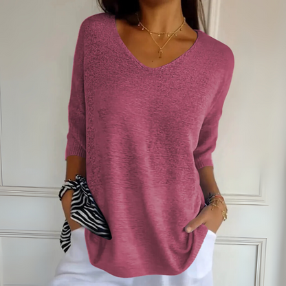 Aida | Lichtgewicht shirt met V-hals