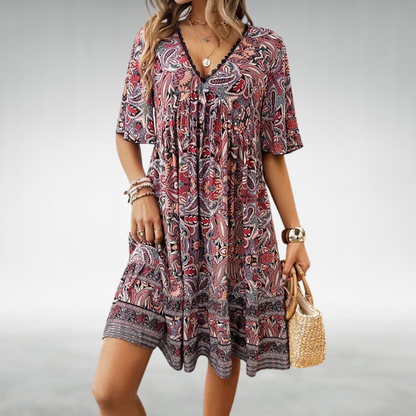 Adriana - Zomerse Boho Paisley Print Minijurk