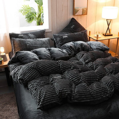 Luxe dekbedovertrek van koraalfluweel