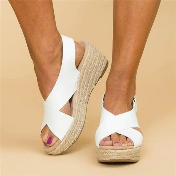 Monika Keil-Sandalen - Elegante Kreuzriemen für ganztägigen Komfort