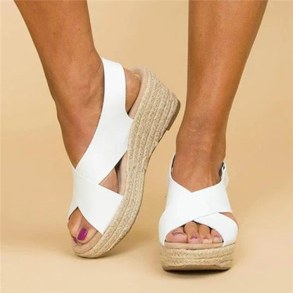 Monika Keil-Sandalen - Elegante Kreuzriemen für ganztägigen Komfort