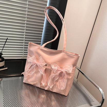 Dames draagtas met decoratieve knopen in collegestijl - Amelia