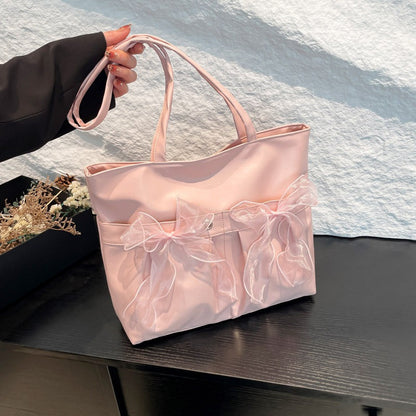 Dames draagtas met decoratieve knopen in collegestijl - Amelia