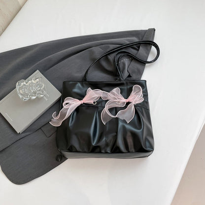 Dames draagtas met decoratieve knopen in collegestijl - Amelia