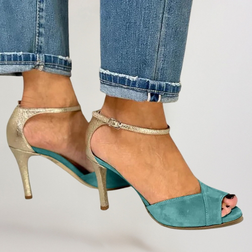 Liv™ | Peep-toe naaldhakken met bandjes en sluiting