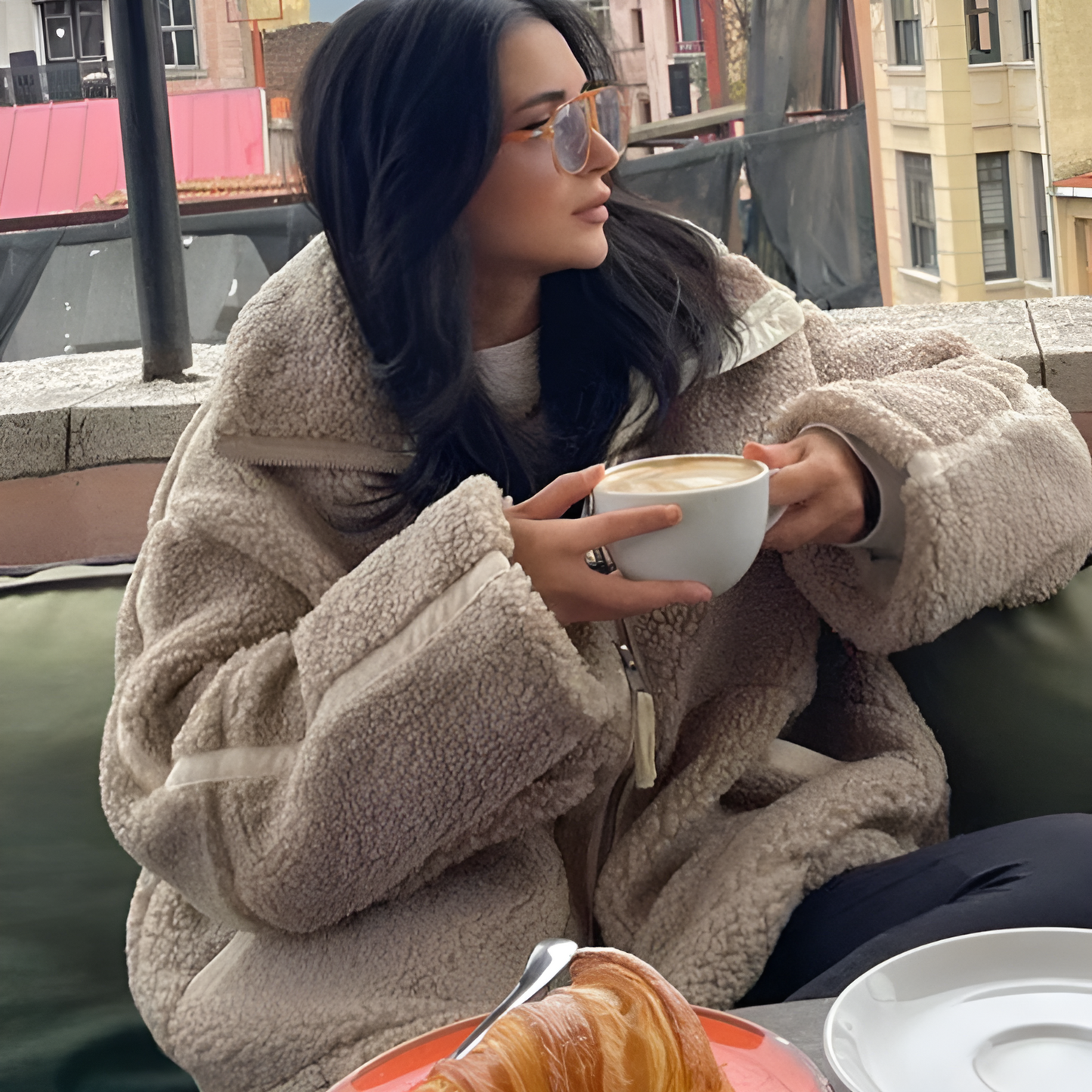DORA™ | Weiche Teddyjacke
