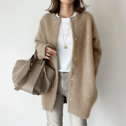 Mystique & Co™ Léa Elegante Cardigan