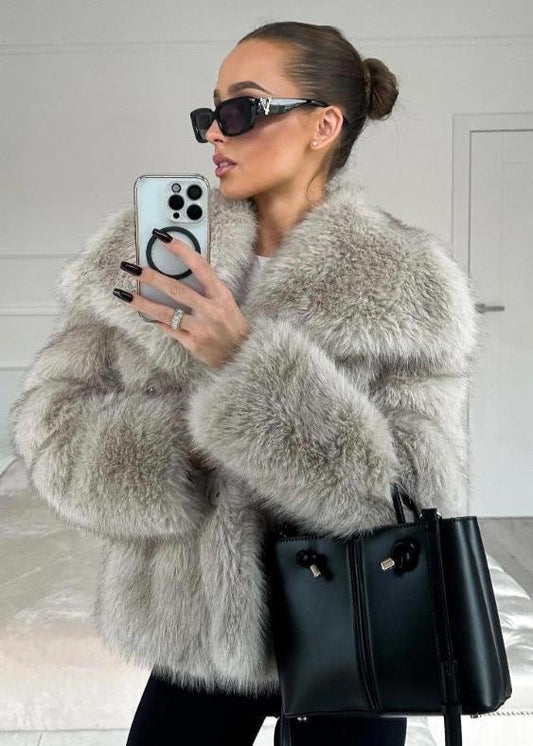 ROYA™ | Premium-Felljacke