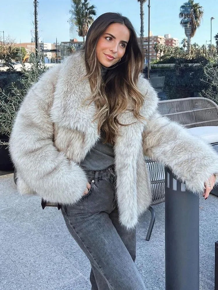 ROYA™ | Premium-Felljacke