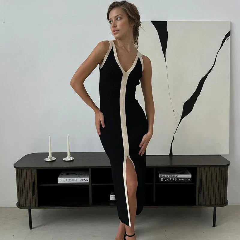 Ines | Mouwloze jurk met V-hals
