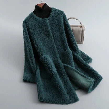 Glacira Fleece Mantel