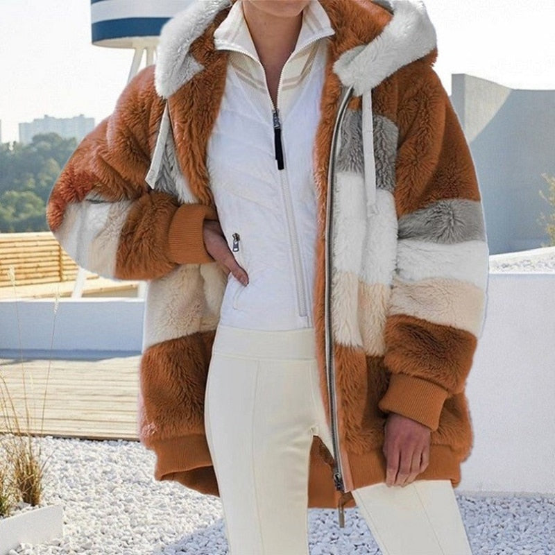 Liora - Luxueus zacht vest met capuchon